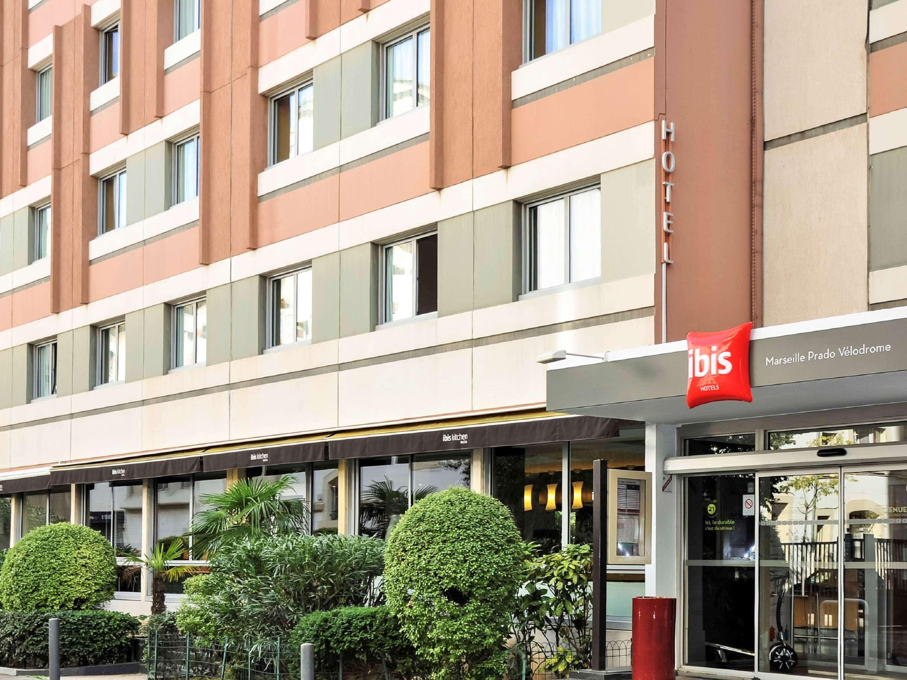 B&B Hotel Marseille Prado Parc Des Expositions Exterior photo