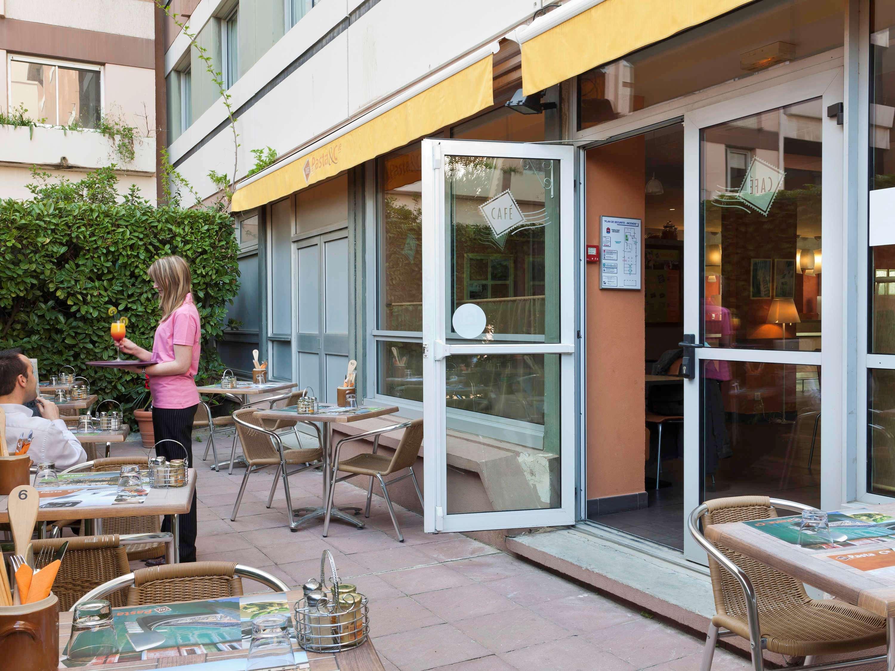 B&B Hotel Marseille Prado Parc Des Expositions Exterior photo